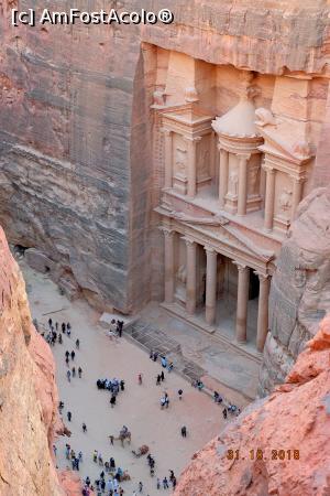 [P30] Petra - Tezaurul de sus, traseu Al Khubtha » foto by nickro
 - 
<span class="allrVoted glyphicon glyphicon-heart hidden" id="av1156653"></span>
<a class="m-l-10 hidden" id="sv1156653" onclick="voting_Foto_DelVot(,1156653,1591)" role="button">șterge vot <span class="glyphicon glyphicon-remove"></span></a>
<a id="v91156653" class=" c-red"  onclick="voting_Foto_SetVot(1156653)" role="button"><span class="glyphicon glyphicon-heart-empty"></span> <b>LIKE</b> = Votează poza</a> <img class="hidden"  id="f1156653W9" src="/imagini/loader.gif" border="0" /><span class="AjErrMes hidden" id="e1156653ErM"></span>