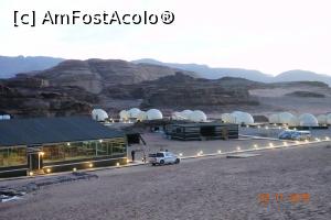 [P53] Wadi Rum - corturi martiene in Mazayen Camp » foto by nickro
 - 
<span class="allrVoted glyphicon glyphicon-heart hidden" id="av1156693"></span>
<a class="m-l-10 hidden" id="sv1156693" onclick="voting_Foto_DelVot(,1156693,1591)" role="button">șterge vot <span class="glyphicon glyphicon-remove"></span></a>
<a id="v91156693" class=" c-red"  onclick="voting_Foto_SetVot(1156693)" role="button"><span class="glyphicon glyphicon-heart-empty"></span> <b>LIKE</b> = Votează poza</a> <img class="hidden"  id="f1156693W9" src="/imagini/loader.gif" border="0" /><span class="AjErrMes hidden" id="e1156693ErM"></span>