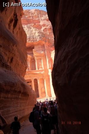 [P06] Petra - apare Trezoreria » foto by nickro
 - 
<span class="allrVoted glyphicon glyphicon-heart hidden" id="av1156609"></span>
<a class="m-l-10 hidden" id="sv1156609" onclick="voting_Foto_DelVot(,1156609,1591)" role="button">șterge vot <span class="glyphicon glyphicon-remove"></span></a>
<a id="v91156609" class=" c-red"  onclick="voting_Foto_SetVot(1156609)" role="button"><span class="glyphicon glyphicon-heart-empty"></span> <b>LIKE</b> = Votează poza</a> <img class="hidden"  id="f1156609W9" src="/imagini/loader.gif" border="0" /><span class="AjErrMes hidden" id="e1156609ErM"></span>