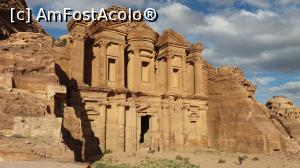 [P01] Petra, Mănăstirea, unul dintre simbolurile sitului arheologic » foto by irinad
 - 
<span class="allrVoted glyphicon glyphicon-heart hidden" id="av1069073"></span>
<a class="m-l-10 hidden" id="sv1069073" onclick="voting_Foto_DelVot(,1069073,1591)" role="button">șterge vot <span class="glyphicon glyphicon-remove"></span></a>
<a id="v91069073" class=" c-red"  onclick="voting_Foto_SetVot(1069073)" role="button"><span class="glyphicon glyphicon-heart-empty"></span> <b>LIKE</b> = Votează poza</a> <img class="hidden"  id="f1069073W9" src="/imagini/loader.gif" border="0" /><span class="AjErrMes hidden" id="e1069073ErM"></span>