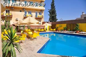 [P21] fiindca da bine in poze va mai arat o imagine cu piscina, un lux in desert » foto by alunelu69
 - 
<span class="allrVoted glyphicon glyphicon-heart hidden" id="av954712"></span>
<a class="m-l-10 hidden" id="sv954712" onclick="voting_Foto_DelVot(,954712,1607)" role="button">șterge vot <span class="glyphicon glyphicon-remove"></span></a>
<a id="v9954712" class=" c-red"  onclick="voting_Foto_SetVot(954712)" role="button"><span class="glyphicon glyphicon-heart-empty"></span> <b>LIKE</b> = Votează poza</a> <img class="hidden"  id="f954712W9" src="/imagini/loader.gif" border="0" /><span class="AjErrMes hidden" id="e954712ErM"></span>