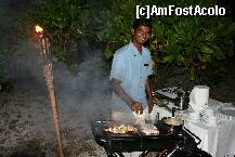 [P23] Baiatul acesta ne-a facut un barbecue de peste&homar, cina romantica la lumina facliilor » foto by mariarosa
 - 
<span class="allrVoted glyphicon glyphicon-heart hidden" id="av205810"></span>
<a class="m-l-10 hidden" id="sv205810" onclick="voting_Foto_DelVot(,205810,1613)" role="button">șterge vot <span class="glyphicon glyphicon-remove"></span></a>
<a id="v9205810" class=" c-red"  onclick="voting_Foto_SetVot(205810)" role="button"><span class="glyphicon glyphicon-heart-empty"></span> <b>LIKE</b> = Votează poza</a> <img class="hidden"  id="f205810W9" src="/imagini/loader.gif" border="0" /><span class="AjErrMes hidden" id="e205810ErM"></span>