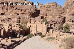 [P19] Petra, Arcul lui Hadrian, la sud de strada Coloanelor » foto by mprofeanu
 - 
<span class="allrVoted glyphicon glyphicon-heart hidden" id="av923736"></span>
<a class="m-l-10 hidden" id="sv923736" onclick="voting_Foto_DelVot(,923736,1615)" role="button">șterge vot <span class="glyphicon glyphicon-remove"></span></a>
<a id="v9923736" class=" c-red"  onclick="voting_Foto_SetVot(923736)" role="button"><span class="glyphicon glyphicon-heart-empty"></span> <b>LIKE</b> = Votează poza</a> <img class="hidden"  id="f923736W9" src="/imagini/loader.gif" border="0" /><span class="AjErrMes hidden" id="e923736ErM"></span>