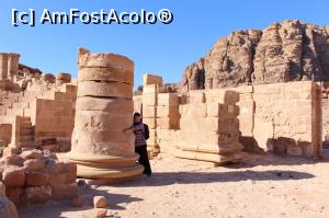 [P22] Petra, Marele Templu, Am urcat sus, se văd în stânga treptele de la Teatrul Interior » foto by mprofeanu
 - 
<span class="allrVoted glyphicon glyphicon-heart hidden" id="av923739"></span>
<a class="m-l-10 hidden" id="sv923739" onclick="voting_Foto_DelVot(,923739,1615)" role="button">șterge vot <span class="glyphicon glyphicon-remove"></span></a>
<a id="v9923739" class=" c-red"  onclick="voting_Foto_SetVot(923739)" role="button"><span class="glyphicon glyphicon-heart-empty"></span> <b>LIKE</b> = Votează poza</a> <img class="hidden"  id="f923739W9" src="/imagini/loader.gif" border="0" /><span class="AjErrMes hidden" id="e923739ErM"></span>