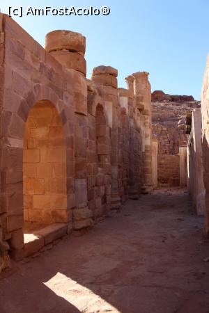 [P23] Petra, Arcade și coloane deosebite, roz însă...  » foto by mprofeanu
 - 
<span class="allrVoted glyphicon glyphicon-heart hidden" id="av923740"></span>
<a class="m-l-10 hidden" id="sv923740" onclick="voting_Foto_DelVot(,923740,1615)" role="button">șterge vot <span class="glyphicon glyphicon-remove"></span></a>
<a id="v9923740" class=" c-red"  onclick="voting_Foto_SetVot(923740)" role="button"><span class="glyphicon glyphicon-heart-empty"></span> <b>LIKE</b> = Votează poza</a> <img class="hidden"  id="f923740W9" src="/imagini/loader.gif" border="0" /><span class="AjErrMes hidden" id="e923740ErM"></span>