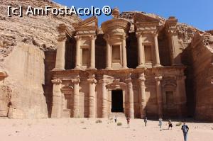 [P32] Petra, Mănăstirea imensă și austeră » foto by mprofeanu
 - 
<span class="allrVoted glyphicon glyphicon-heart hidden" id="av923749"></span>
<a class="m-l-10 hidden" id="sv923749" onclick="voting_Foto_DelVot(,923749,1615)" role="button">șterge vot <span class="glyphicon glyphicon-remove"></span></a>
<a id="v9923749" class=" c-red"  onclick="voting_Foto_SetVot(923749)" role="button"><span class="glyphicon glyphicon-heart-empty"></span> <b>LIKE</b> = Votează poza</a> <img class="hidden"  id="f923749W9" src="/imagini/loader.gif" border="0" /><span class="AjErrMes hidden" id="e923749ErM"></span>