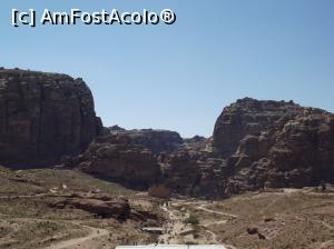 [P07] De sus, traseul principal din Petra, până la Palatul Qasr-al Bint » foto by irinad
 - 
<span class="allrVoted glyphicon glyphicon-heart hidden" id="av1073904"></span>
<a class="m-l-10 hidden" id="sv1073904" onclick="voting_Foto_DelVot(,1073904,1615)" role="button">șterge vot <span class="glyphicon glyphicon-remove"></span></a>
<a id="v91073904" class=" c-red"  onclick="voting_Foto_SetVot(1073904)" role="button"><span class="glyphicon glyphicon-heart-empty"></span> <b>LIKE</b> = Votează poza</a> <img class="hidden"  id="f1073904W9" src="/imagini/loader.gif" border="0" /><span class="AjErrMes hidden" id="e1073904ErM"></span>