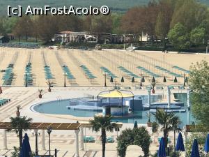 [P20] Marina Royal Palace - plaja » foto by nicole33
 - 
<span class="allrVoted glyphicon glyphicon-heart hidden" id="av1270420"></span>
<a class="m-l-10 hidden" id="sv1270420" onclick="voting_Foto_DelVot(,1270420,1618)" role="button">șterge vot <span class="glyphicon glyphicon-remove"></span></a>
<a id="v91270420" class=" c-red"  onclick="voting_Foto_SetVot(1270420)" role="button"><span class="glyphicon glyphicon-heart-empty"></span> <b>LIKE</b> = Votează poza</a> <img class="hidden"  id="f1270420W9" src="/imagini/loader.gif" border="0" /><span class="AjErrMes hidden" id="e1270420ErM"></span>
