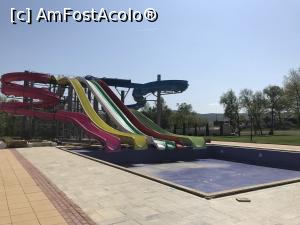[P78] Marina Royal Palace - aquapark » foto by nicole33
 - 
<span class="allrVoted glyphicon glyphicon-heart hidden" id="av1270478"></span>
<a class="m-l-10 hidden" id="sv1270478" onclick="voting_Foto_DelVot(,1270478,1618)" role="button">șterge vot <span class="glyphicon glyphicon-remove"></span></a>
<a id="v91270478" class=" c-red"  onclick="voting_Foto_SetVot(1270478)" role="button"><span class="glyphicon glyphicon-heart-empty"></span> <b>LIKE</b> = Votează poza</a> <img class="hidden"  id="f1270478W9" src="/imagini/loader.gif" border="0" /><span class="AjErrMes hidden" id="e1270478ErM"></span>
