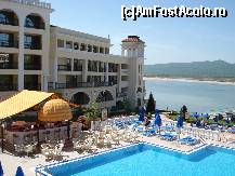 [P11] Marina Royal Palace - barul de la piscină, piscina și marea » foto by nicole33
 - 
<span class="allrVoted glyphicon glyphicon-heart hidden" id="av455696"></span>
<a class="m-l-10 hidden" id="sv455696" onclick="voting_Foto_DelVot(,455696,1618)" role="button">șterge vot <span class="glyphicon glyphicon-remove"></span></a>
<a id="v9455696" class=" c-red"  onclick="voting_Foto_SetVot(455696)" role="button"><span class="glyphicon glyphicon-heart-empty"></span> <b>LIKE</b> = Votează poza</a> <img class="hidden"  id="f455696W9" src="/imagini/loader.gif" border="0" /><span class="AjErrMes hidden" id="e455696ErM"></span>