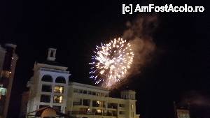 [P17] Marina Royal Palace - focuri de artificii » foto by nicole33
 - 
<span class="allrVoted glyphicon glyphicon-heart hidden" id="av508807"></span>
<a class="m-l-10 hidden" id="sv508807" onclick="voting_Foto_DelVot(,508807,1618)" role="button">șterge vot <span class="glyphicon glyphicon-remove"></span></a>
<a id="v9508807" class=" c-red"  onclick="voting_Foto_SetVot(508807)" role="button"><span class="glyphicon glyphicon-heart-empty"></span> <b>LIKE</b> = Votează poza</a> <img class="hidden"  id="f508807W9" src="/imagini/loader.gif" border="0" /><span class="AjErrMes hidden" id="e508807ErM"></span>