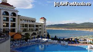 [P30] Marina Royal Palace - barul de la piscină » foto by nicole33
 - 
<span class="allrVoted glyphicon glyphicon-heart hidden" id="av508820"></span>
<a class="m-l-10 hidden" id="sv508820" onclick="voting_Foto_DelVot(,508820,1618)" role="button">șterge vot <span class="glyphicon glyphicon-remove"></span></a>
<a id="v9508820" class=" c-red"  onclick="voting_Foto_SetVot(508820)" role="button"><span class="glyphicon glyphicon-heart-empty"></span> <b>LIKE</b> = Votează poza</a> <img class="hidden"  id="f508820W9" src="/imagini/loader.gif" border="0" /><span class="AjErrMes hidden" id="e508820ErM"></span>