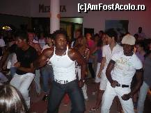[P02] Animatorii dansatori adevarati,la discoteca de la MB. » foto by jokermen2001
 - 
<span class="allrVoted glyphicon glyphicon-heart hidden" id="av91092"></span>
<a class="m-l-10 hidden" id="sv91092" onclick="voting_Foto_DelVot(,91092,1618)" role="button">șterge vot <span class="glyphicon glyphicon-remove"></span></a>
<a id="v991092" class=" c-red"  onclick="voting_Foto_SetVot(91092)" role="button"><span class="glyphicon glyphicon-heart-empty"></span> <b>LIKE</b> = Votează poza</a> <img class="hidden"  id="f91092W9" src="/imagini/loader.gif" border="0" /><span class="AjErrMes hidden" id="e91092ErM"></span>