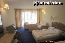 [P01] Camera 'cuminţică', aşa cum s-a înfăţişat vederii noastre, fără răsfăţuri » foto by Klaudyia
 - 
<span class="allrVoted glyphicon glyphicon-heart hidden" id="av314393"></span>
<a class="m-l-10 hidden" id="sv314393" onclick="voting_Foto_DelVot(,314393,1618)" role="button">șterge vot <span class="glyphicon glyphicon-remove"></span></a>
<a id="v9314393" class=" c-red"  onclick="voting_Foto_SetVot(314393)" role="button"><span class="glyphicon glyphicon-heart-empty"></span> <b>LIKE</b> = Votează poza</a> <img class="hidden"  id="f314393W9" src="/imagini/loader.gif" border="0" /><span class="AjErrMes hidden" id="e314393ErM"></span>