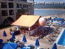 [P18] Barul de la piscina de adulti Royal. ideal pentru cei care stateau la piscine, dar usor peste mana pentru cei de la plaja. Nu exista bar pe plaja (decat in coltul mai indepartata de Royal), astfel ca trebuiai folosite cele doua baruri de la piscine (Royal si Marina), plus mini-barul cu autoervire de la piscina 'mare' » foto by tm67bru
 - 
<span class="allrVoted glyphicon glyphicon-heart hidden" id="av12006"></span>
<a class="m-l-10 hidden" id="sv12006" onclick="voting_Foto_DelVot(,12006,1618)" role="button">șterge vot <span class="glyphicon glyphicon-remove"></span></a>
<a id="v912006" class=" c-red"  onclick="voting_Foto_SetVot(12006)" role="button"><span class="glyphicon glyphicon-heart-empty"></span> <b>LIKE</b> = Votează poza</a> <img class="hidden"  id="f12006W9" src="/imagini/loader.gif" border="0" /><span class="AjErrMes hidden" id="e12006ErM"></span>