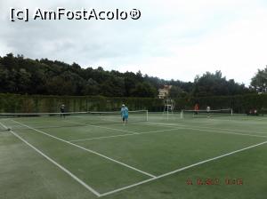 [P13] terenuri de tenis, foarte misto » foto by costeldobre
 - 
<span class="allrVoted glyphicon glyphicon-heart hidden" id="av865782"></span>
<a class="m-l-10 hidden" id="sv865782" onclick="voting_Foto_DelVot(,865782,1618)" role="button">șterge vot <span class="glyphicon glyphicon-remove"></span></a>
<a id="v9865782" class=" c-red"  onclick="voting_Foto_SetVot(865782)" role="button"><span class="glyphicon glyphicon-heart-empty"></span> <b>LIKE</b> = Votează poza</a> <img class="hidden"  id="f865782W9" src="/imagini/loader.gif" border="0" /><span class="AjErrMes hidden" id="e865782ErM"></span>