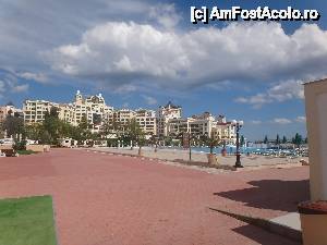 [P19] Hotelul vazut de la Marina Beach » foto by vio_andu_gaby
 - 
<span class="allrVoted glyphicon glyphicon-heart hidden" id="av506481"></span>
<a class="m-l-10 hidden" id="sv506481" onclick="voting_Foto_DelVot(,506481,1618)" role="button">șterge vot <span class="glyphicon glyphicon-remove"></span></a>
<a id="v9506481" class=" c-red"  onclick="voting_Foto_SetVot(506481)" role="button"><span class="glyphicon glyphicon-heart-empty"></span> <b>LIKE</b> = Votează poza</a> <img class="hidden"  id="f506481W9" src="/imagini/loader.gif" border="0" /><span class="AjErrMes hidden" id="e506481ErM"></span>