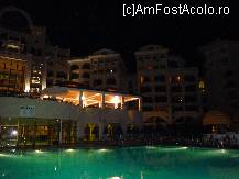 [P03] hotelul noaptea » foto by mamimiha*
 - 
<span class="allrVoted glyphicon glyphicon-heart hidden" id="av85107"></span>
<a class="m-l-10 hidden" id="sv85107" onclick="voting_Foto_DelVot(,85107,1618)" role="button">șterge vot <span class="glyphicon glyphicon-remove"></span></a>
<a id="v985107" class=" c-red"  onclick="voting_Foto_SetVot(85107)" role="button"><span class="glyphicon glyphicon-heart-empty"></span> <b>LIKE</b> = Votează poza</a> <img class="hidden"  id="f85107W9" src="/imagini/loader.gif" border="0" /><span class="AjErrMes hidden" id="e85107ErM"></span>