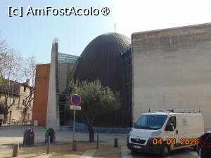 [P20] Eglise de la Sainte Famille » foto by Yolanda
 - 
<span class="allrVoted glyphicon glyphicon-heart hidden" id="av1525246"></span>
<a class="m-l-10 hidden" id="sv1525246" onclick="voting_Foto_DelVot(,1525246,1628)" role="button">șterge vot <span class="glyphicon glyphicon-remove"></span></a>
<a id="v91525246" class=" c-red"  onclick="voting_Foto_SetVot(1525246)" role="button"><span class="glyphicon glyphicon-heart-empty"></span> <b>LIKE</b> = Votează poza</a> <img class="hidden"  id="f1525246W9" src="/imagini/loader.gif" border="0" /><span class="AjErrMes hidden" id="e1525246ErM"></span>