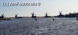 [P02] Zaanse Schans, Mori de vânt văzute de pe Podul Iuliana -Julianabrug de peste Râul Zaan - Vârtejul » foto by mprofeanu
 - 
<span class="allrVoted glyphicon glyphicon-heart hidden" id="av1515055"></span>
<a class="m-l-10 hidden" id="sv1515055" onclick="voting_Foto_DelVot(,1515055,1639)" role="button">șterge vot <span class="glyphicon glyphicon-remove"></span></a>
<a id="v91515055" class=" c-red"  onclick="voting_Foto_SetVot(1515055)" role="button"><span class="glyphicon glyphicon-heart-empty"></span> <b>LIKE</b> = Votează poza</a> <img class="hidden"  id="f1515055W9" src="/imagini/loader.gif" border="0" /><span class="AjErrMes hidden" id="e1515055ErM"></span>