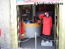 [P04] Benny Hill va asteapta la intrarea la Madame Tussaud » foto by KFZ
 - 
<span class="allrVoted glyphicon glyphicon-heart hidden" id="av48822"></span>
<a class="m-l-10 hidden" id="sv48822" onclick="voting_Foto_DelVot(,48822,1639)" role="button">șterge vot <span class="glyphicon glyphicon-remove"></span></a>
<a id="v948822" class=" c-red"  onclick="voting_Foto_SetVot(48822)" role="button"><span class="glyphicon glyphicon-heart-empty"></span> <b>LIKE</b> = Votează poza</a> <img class="hidden"  id="f48822W9" src="/imagini/loader.gif" border="0" /><span class="AjErrMes hidden" id="e48822ErM"></span>