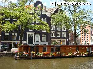 [P31] Cartierul de vest -locuinte pe canal » foto by mireille
 - 
<span class="allrVoted glyphicon glyphicon-heart hidden" id="av486475"></span>
<a class="m-l-10 hidden" id="sv486475" onclick="voting_Foto_DelVot(,486475,1639)" role="button">șterge vot <span class="glyphicon glyphicon-remove"></span></a>
<a id="v9486475" class=" c-red"  onclick="voting_Foto_SetVot(486475)" role="button"><span class="glyphicon glyphicon-heart-empty"></span> <b>LIKE</b> = Votează poza</a> <img class="hidden"  id="f486475W9" src="/imagini/loader.gif" border="0" /><span class="AjErrMes hidden" id="e486475ErM"></span>