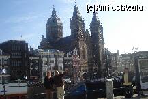 [P14] Biserica Sf. Nicolae vazuta de pe celalta parte a strazii, la Amsterdam » foto by ileanaxperta*
 - 
<span class="allrVoted glyphicon glyphicon-heart hidden" id="av173434"></span>
<a class="m-l-10 hidden" id="sv173434" onclick="voting_Foto_DelVot(,173434,1639)" role="button">șterge vot <span class="glyphicon glyphicon-remove"></span></a>
<a id="v9173434" class=" c-red"  onclick="voting_Foto_SetVot(173434)" role="button"><span class="glyphicon glyphicon-heart-empty"></span> <b>LIKE</b> = Votează poza</a> <img class="hidden"  id="f173434W9" src="/imagini/loader.gif" border="0" /><span class="AjErrMes hidden" id="e173434ErM"></span>
