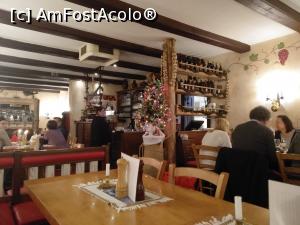 [P18] Restaurantul El Greco » foto by ilee
 - 
<span class="allrVoted glyphicon glyphicon-heart hidden" id="av1136508"></span>
<a class="m-l-10 hidden" id="sv1136508" onclick="voting_Foto_DelVot(,1136508,1664)" role="button">șterge vot <span class="glyphicon glyphicon-remove"></span></a>
<a id="v91136508" class=" c-red"  onclick="voting_Foto_SetVot(1136508)" role="button"><span class="glyphicon glyphicon-heart-empty"></span> <b>LIKE</b> = Votează poza</a> <img class="hidden"  id="f1136508W9" src="/imagini/loader.gif" border="0" /><span class="AjErrMes hidden" id="e1136508ErM"></span>