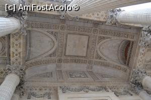[P23] Pantheon » foto by AZE
 - 
<span class="allrVoted glyphicon glyphicon-heart hidden" id="av884284"></span>
<a class="m-l-10 hidden" id="sv884284" onclick="voting_Foto_DelVot(,884284,1684)" role="button">șterge vot <span class="glyphicon glyphicon-remove"></span></a>
<a id="v9884284" class=" c-red"  onclick="voting_Foto_SetVot(884284)" role="button"><span class="glyphicon glyphicon-heart-empty"></span> <b>LIKE</b> = Votează poza</a> <img class="hidden"  id="f884284W9" src="/imagini/loader.gif" border="0" /><span class="AjErrMes hidden" id="e884284ErM"></span>