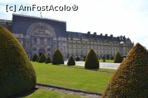 [P10] Les Invalides » foto by AZE
 - 
<span class="allrVoted glyphicon glyphicon-heart hidden" id="av893393"></span>
<a class="m-l-10 hidden" id="sv893393" onclick="voting_Foto_DelVot(,893393,1684)" role="button">șterge vot <span class="glyphicon glyphicon-remove"></span></a>
<a id="v9893393" class=" c-red"  onclick="voting_Foto_SetVot(893393)" role="button"><span class="glyphicon glyphicon-heart-empty"></span> <b>LIKE</b> = Votează poza</a> <img class="hidden"  id="f893393W9" src="/imagini/loader.gif" border="0" /><span class="AjErrMes hidden" id="e893393ErM"></span>