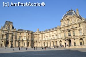 [P08] Palatul Louvre (la dreapta aripa Sully din clădire)  » foto by AZE
 - 
<span class="allrVoted glyphicon glyphicon-heart hidden" id="av898092"></span>
<a class="m-l-10 hidden" id="sv898092" onclick="voting_Foto_DelVot(,898092,1684)" role="button">șterge vot <span class="glyphicon glyphicon-remove"></span></a>
<a id="v9898092" class=" c-red"  onclick="voting_Foto_SetVot(898092)" role="button"><span class="glyphicon glyphicon-heart-empty"></span> <b>LIKE</b> = Votează poza</a> <img class="hidden"  id="f898092W9" src="/imagini/loader.gif" border="0" /><span class="AjErrMes hidden" id="e898092ErM"></span>