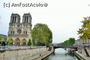 [P11] Pont au Double văzut de pe Petit Pond (la stânga catedrala Notre Dame)  » foto by AZE
 - 
<span class="allrVoted glyphicon glyphicon-heart hidden" id="av904967"></span>
<a class="m-l-10 hidden" id="sv904967" onclick="voting_Foto_DelVot(,904967,1684)" role="button">șterge vot <span class="glyphicon glyphicon-remove"></span></a>
<a id="v9904967" class=" c-red"  onclick="voting_Foto_SetVot(904967)" role="button"><span class="glyphicon glyphicon-heart-empty"></span> <b>LIKE</b> = Votează poza</a> <img class="hidden"  id="f904967W9" src="/imagini/loader.gif" border="0" /><span class="AjErrMes hidden" id="e904967ErM"></span>