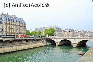 [P06] Pont Saint Michel (în fundal la stânga acolo unde se văd pomii este piașa St Michel)  » foto by AZE
 - 
<span class="allrVoted glyphicon glyphicon-heart hidden" id="av904962"></span>
<a class="m-l-10 hidden" id="sv904962" onclick="voting_Foto_DelVot(,904962,1684)" role="button">șterge vot <span class="glyphicon glyphicon-remove"></span></a>
<a id="v9904962" class=" c-red"  onclick="voting_Foto_SetVot(904962)" role="button"><span class="glyphicon glyphicon-heart-empty"></span> <b>LIKE</b> = Votează poza</a> <img class="hidden"  id="f904962W9" src="/imagini/loader.gif" border="0" /><span class="AjErrMes hidden" id="e904962ErM"></span>