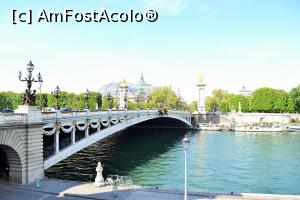 [P10] Podul Alexander III în fundal stânga Grand Palais » foto by AZE
 - 
<span class="allrVoted glyphicon glyphicon-heart hidden" id="av906051"></span>
<a class="m-l-10 hidden" id="sv906051" onclick="voting_Foto_DelVot(,906051,1684)" role="button">șterge vot <span class="glyphicon glyphicon-remove"></span></a>
<a id="v9906051" class=" c-red"  onclick="voting_Foto_SetVot(906051)" role="button"><span class="glyphicon glyphicon-heart-empty"></span> <b>LIKE</b> = Votează poza</a> <img class="hidden"  id="f906051W9" src="/imagini/loader.gif" border="0" /><span class="AjErrMes hidden" id="e906051ErM"></span>