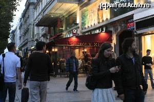 [P27] 'Aux Champs-Elysees, aux Champs Elysees'
 https://www.youtube.com/watch?v=d7-UcdcK4AA » foto by dorgo
 - 
<span class="allrVoted glyphicon glyphicon-heart hidden" id="av680684"></span>
<a class="m-l-10 hidden" id="sv680684" onclick="voting_Foto_DelVot(,680684,1684)" role="button">șterge vot <span class="glyphicon glyphicon-remove"></span></a>
<a id="v9680684" class=" c-red"  onclick="voting_Foto_SetVot(680684)" role="button"><span class="glyphicon glyphicon-heart-empty"></span> <b>LIKE</b> = Votează poza</a> <img class="hidden"  id="f680684W9" src="/imagini/loader.gif" border="0" /><span class="AjErrMes hidden" id="e680684ErM"></span>