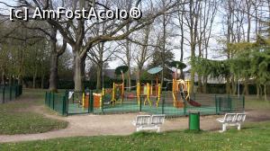 [P23] Loc de joaca in parc » foto by sebigeanina
 - 
<span class="allrVoted glyphicon glyphicon-heart hidden" id="av958018"></span>
<a class="m-l-10 hidden" id="sv958018" onclick="voting_Foto_DelVot(,958018,1684)" role="button">șterge vot <span class="glyphicon glyphicon-remove"></span></a>
<a id="v9958018" class=" c-red"  onclick="voting_Foto_SetVot(958018)" role="button"><span class="glyphicon glyphicon-heart-empty"></span> <b>LIKE</b> = Votează poza</a> <img class="hidden"  id="f958018W9" src="/imagini/loader.gif" border="0" /><span class="AjErrMes hidden" id="e958018ErM"></span>