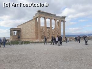 [P18] Acropole - Erechteion și cariatidele.  » foto by Aurici
 - 
<span class="allrVoted glyphicon glyphicon-heart hidden" id="av1064267"></span>
<a class="m-l-10 hidden" id="sv1064267" onclick="voting_Foto_DelVot(,1064267,1710)" role="button">șterge vot <span class="glyphicon glyphicon-remove"></span></a>
<a id="v91064267" class=" c-red"  onclick="voting_Foto_SetVot(1064267)" role="button"><span class="glyphicon glyphicon-heart-empty"></span> <b>LIKE</b> = Votează poza</a> <img class="hidden"  id="f1064267W9" src="/imagini/loader.gif" border="0" /><span class="AjErrMes hidden" id="e1064267ErM"></span>