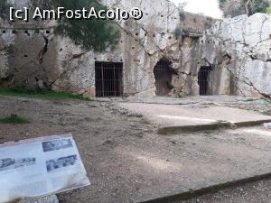 [P46] Închisoare lui Socrate, colina Filopappos.  » foto by Aurici
 - 
<span class="allrVoted glyphicon glyphicon-heart hidden" id="av1064295"></span>
<a class="m-l-10 hidden" id="sv1064295" onclick="voting_Foto_DelVot(,1064295,1710)" role="button">șterge vot <span class="glyphicon glyphicon-remove"></span></a>
<a id="v91064295" class=" c-red"  onclick="voting_Foto_SetVot(1064295)" role="button"><span class="glyphicon glyphicon-heart-empty"></span> <b>LIKE</b> = Votează poza</a> <img class="hidden"  id="f1064295W9" src="/imagini/loader.gif" border="0" /><span class="AjErrMes hidden" id="e1064295ErM"></span>