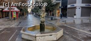 [P19] Fantana arteziana de pe Odos Ermou, cartier Plaka. » foto by ovidiuyepi
 - 
<span class="allrVoted glyphicon glyphicon-heart hidden" id="av1280309"></span>
<a class="m-l-10 hidden" id="sv1280309" onclick="voting_Foto_DelVot(,1280309,1710)" role="button">șterge vot <span class="glyphicon glyphicon-remove"></span></a>
<a id="v91280309" class=" c-red"  onclick="voting_Foto_SetVot(1280309)" role="button"><span class="glyphicon glyphicon-heart-empty"></span> <b>LIKE</b> = Votează poza</a> <img class="hidden"  id="f1280309W9" src="/imagini/loader.gif" border="0" /><span class="AjErrMes hidden" id="e1280309ErM"></span>