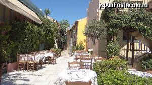 [P02] taverne in cartierul Plaka » foto by Camelia19
 - 
<span class="allrVoted glyphicon glyphicon-heart hidden" id="av585954"></span>
<a class="m-l-10 hidden" id="sv585954" onclick="voting_Foto_DelVot(,585954,1710)" role="button">șterge vot <span class="glyphicon glyphicon-remove"></span></a>
<a id="v9585954" class=" c-red"  onclick="voting_Foto_SetVot(585954)" role="button"><span class="glyphicon glyphicon-heart-empty"></span> <b>LIKE</b> = Votează poza</a> <img class="hidden"  id="f585954W9" src="/imagini/loader.gif" border="0" /><span class="AjErrMes hidden" id="e585954ErM"></span>