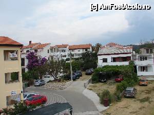[P21] Vile in Lopar, (de pe balconul apartamentului nostru)  » foto by VICTOR BH
 - 
<span class="allrVoted glyphicon glyphicon-heart hidden" id="av461208"></span>
<a class="m-l-10 hidden" id="sv461208" onclick="voting_Foto_DelVot(,461208,1711)" role="button">șterge vot <span class="glyphicon glyphicon-remove"></span></a>
<a id="v9461208" class=" c-red"  onclick="voting_Foto_SetVot(461208)" role="button"><span class="glyphicon glyphicon-heart-empty"></span> <b>LIKE</b> = Votează poza</a> <img class="hidden"  id="f461208W9" src="/imagini/loader.gif" border="0" /><span class="AjErrMes hidden" id="e461208ErM"></span>