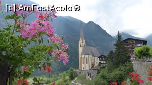 [P24] Heiligenblut - orăşelul de la capătul Großglockner Hochalpenstraße » foto by iuliaen
 - 
<span class="allrVoted glyphicon glyphicon-heart hidden" id="av885696"></span>
<a class="m-l-10 hidden" id="sv885696" onclick="voting_Foto_DelVot(,885696,1732)" role="button">șterge vot <span class="glyphicon glyphicon-remove"></span></a>
<a id="v9885696" class=" c-red"  onclick="voting_Foto_SetVot(885696)" role="button"><span class="glyphicon glyphicon-heart-empty"></span> <b>LIKE</b> = Votează poza</a> <img class="hidden"  id="f885696W9" src="/imagini/loader.gif" border="0" /><span class="AjErrMes hidden" id="e885696ErM"></span>