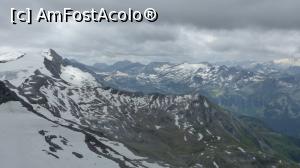 [P04] Vedere de pe platforma Top of Salzburg - Kitzsteinhorn » foto by iuliaen
 - 
<span class="allrVoted glyphicon glyphicon-heart hidden" id="av885652"></span>
<a class="m-l-10 hidden" id="sv885652" onclick="voting_Foto_DelVot(,885652,1732)" role="button">șterge vot <span class="glyphicon glyphicon-remove"></span></a>
<a id="v9885652" class=" c-red"  onclick="voting_Foto_SetVot(885652)" role="button"><span class="glyphicon glyphicon-heart-empty"></span> <b>LIKE</b> = Votează poza</a> <img class="hidden"  id="f885652W9" src="/imagini/loader.gif" border="0" /><span class="AjErrMes hidden" id="e885652ErM"></span>
