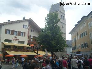 [P19] Piata centrala din Zell am See.  » foto by marius gaudi*
 - 
<span class="allrVoted glyphicon glyphicon-heart hidden" id="av554419"></span>
<a class="m-l-10 hidden" id="sv554419" onclick="voting_Foto_DelVot(,554419,1733)" role="button">șterge vot <span class="glyphicon glyphicon-remove"></span></a>
<a id="v9554419" class=" c-red"  onclick="voting_Foto_SetVot(554419)" role="button"><span class="glyphicon glyphicon-heart-empty"></span> <b>LIKE</b> = Votează poza</a> <img class="hidden"  id="f554419W9" src="/imagini/loader.gif" border="0" /><span class="AjErrMes hidden" id="e554419ErM"></span>