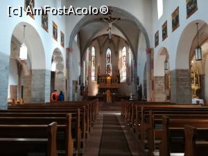 [P15] Interiorul bisericii St. Hippolyte » foto by Mika
 - 
<span class="allrVoted glyphicon glyphicon-heart hidden" id="av1156633"></span>
<a class="m-l-10 hidden" id="sv1156633" onclick="voting_Foto_DelVot(,1156633,1733)" role="button">șterge vot <span class="glyphicon glyphicon-remove"></span></a>
<a id="v91156633" class=" c-red"  onclick="voting_Foto_SetVot(1156633)" role="button"><span class="glyphicon glyphicon-heart-empty"></span> <b>LIKE</b> = Votează poza</a> <img class="hidden"  id="f1156633W9" src="/imagini/loader.gif" border="0" /><span class="AjErrMes hidden" id="e1156633ErM"></span>