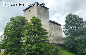 [P01] Castelul Kaprun, construit in secolul al XII-lea, care a fost renovat, astfel ca astazi a devenit o locatie populara pentru organizarea evenimentelor private, dar si pentru o calatorie captivanta cu tur ghidat, inclusiv in perioada festivalului medieval din lunile de vara. » foto by geani anto
 - 
<span class="allrVoted glyphicon glyphicon-heart hidden" id="av1424783"></span>
<a class="m-l-10 hidden" id="sv1424783" onclick="voting_Foto_DelVot(,1424783,1733)" role="button">șterge vot <span class="glyphicon glyphicon-remove"></span></a>
<a id="v91424783" class=" c-red"  onclick="voting_Foto_SetVot(1424783)" role="button"><span class="glyphicon glyphicon-heart-empty"></span> <b>LIKE</b> = Votează poza</a> <img class="hidden"  id="f1424783W9" src="/imagini/loader.gif" border="0" /><span class="AjErrMes hidden" id="e1424783ErM"></span>