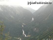 [P20] cascada Krimml vayuta dintr-un refugiu de pe sosea » foto by dannek
 - 
<span class="allrVoted glyphicon glyphicon-heart hidden" id="av154575"></span>
<a class="m-l-10 hidden" id="sv154575" onclick="voting_Foto_DelVot(,154575,1735)" role="button">șterge vot <span class="glyphicon glyphicon-remove"></span></a>
<a id="v9154575" class=" c-red"  onclick="voting_Foto_SetVot(154575)" role="button"><span class="glyphicon glyphicon-heart-empty"></span> <b>LIKE</b> = Votează poza</a> <img class="hidden"  id="f154575W9" src="/imagini/loader.gif" border="0" /><span class="AjErrMes hidden" id="e154575ErM"></span>