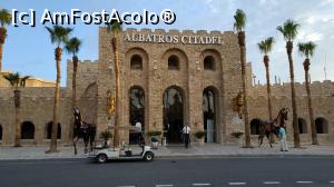 [P01] intrarea in hotel » foto by elenaadina
 - 
<span class="allrVoted glyphicon glyphicon-heart hidden" id="av1117968"></span>
<a class="m-l-10 hidden" id="sv1117968" onclick="voting_Foto_DelVot(,1117968,1745)" role="button">șterge vot <span class="glyphicon glyphicon-remove"></span></a>
<a id="v91117968" class=" c-red"  onclick="voting_Foto_SetVot(1117968)" role="button"><span class="glyphicon glyphicon-heart-empty"></span> <b>LIKE</b> = Votează poza</a> <img class="hidden"  id="f1117968W9" src="/imagini/loader.gif" border="0" /><span class="AjErrMes hidden" id="e1117968ErM"></span>