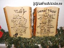 [P05] Cele doua suveniruri din lemn ce erau puse la intrarea in restaurant » foto by dananecula*
 - 
<span class="allrVoted glyphicon glyphicon-heart hidden" id="av87982"></span>
<a class="m-l-10 hidden" id="sv87982" onclick="voting_Foto_DelVot(,87982,1755)" role="button">șterge vot <span class="glyphicon glyphicon-remove"></span></a>
<a id="v987982" class=" c-red"  onclick="voting_Foto_SetVot(87982)" role="button"><span class="glyphicon glyphicon-heart-empty"></span> <b>LIKE</b> = Votează poza</a> <img class="hidden"  id="f87982W9" src="/imagini/loader.gif" border="0" /><span class="AjErrMes hidden" id="e87982ErM"></span>