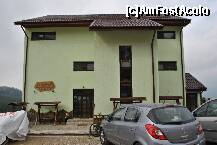 [P01] Intrarea in Pensiunea Valea Mariei. » foto by sforicel
 - 
<span class="allrVoted glyphicon glyphicon-heart hidden" id="av177974"></span>
<a class="m-l-10 hidden" id="sv177974" onclick="voting_Foto_DelVot(,177974,1755)" role="button">șterge vot <span class="glyphicon glyphicon-remove"></span></a>
<a id="v9177974" class=" c-red"  onclick="voting_Foto_SetVot(177974)" role="button"><span class="glyphicon glyphicon-heart-empty"></span> <b>LIKE</b> = Votează poza</a> <img class="hidden"  id="f177974W9" src="/imagini/loader.gif" border="0" /><span class="AjErrMes hidden" id="e177974ErM"></span>